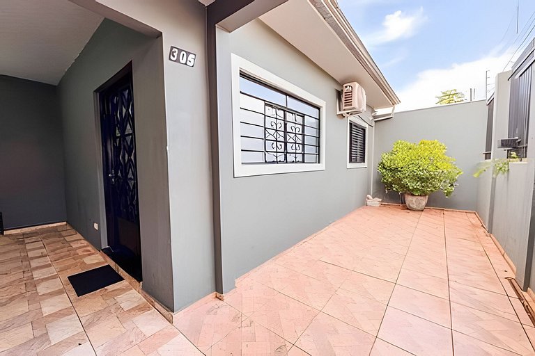 Seu lar perfeito longe de casa + vaga e ar