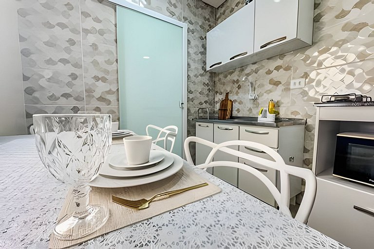 Sobrado com ar e vaga no centro de Ourinhos