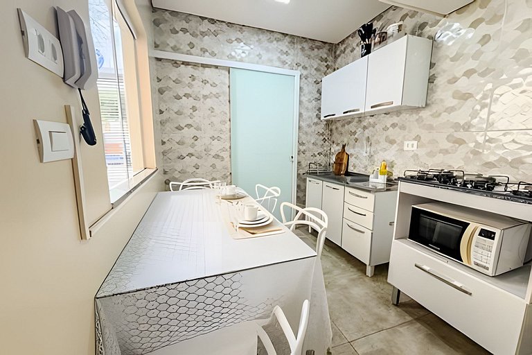 Lindo sobrado no centro + ar cond. e vaga