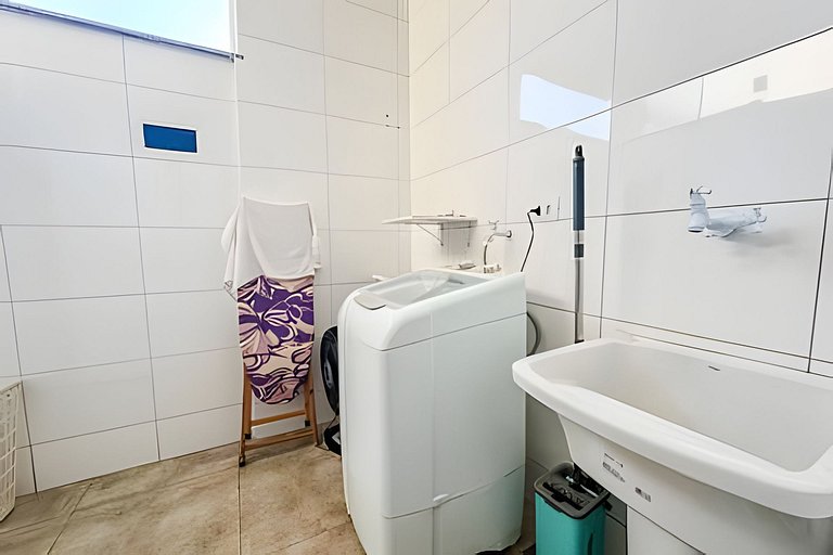 Sobrado com ar e vaga no centro de Ourinhos