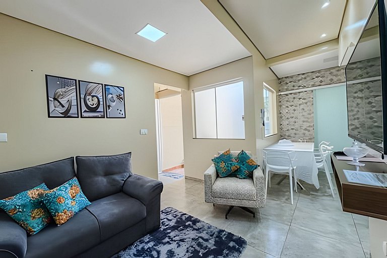 Lindo sobrado no centro + ar cond. e vaga