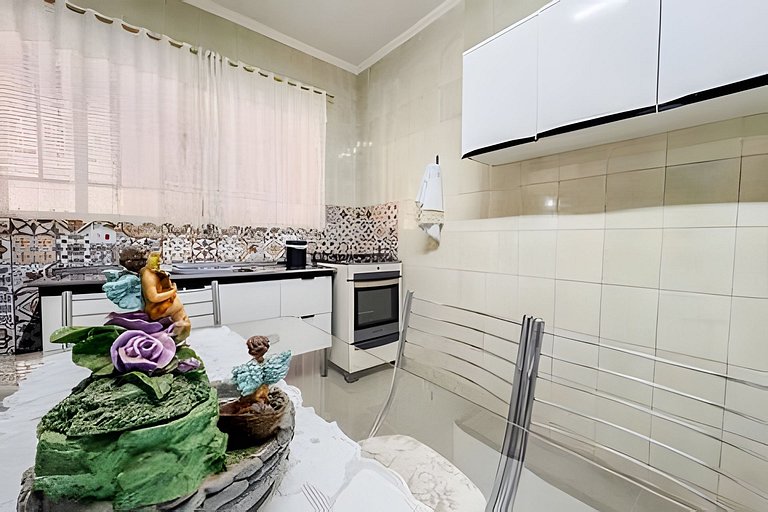 Casa espaçosa, 3 quartos com ar + 2 vagas