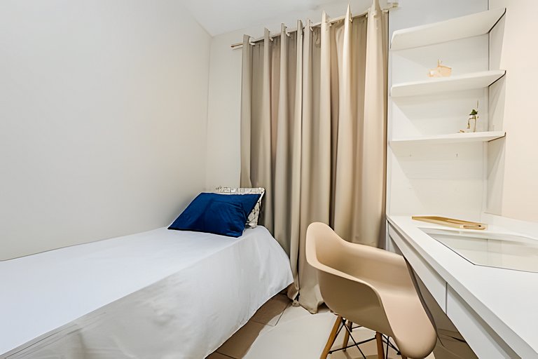 Lindo apê pertinho de tudo + ar cond. e vaga ox1