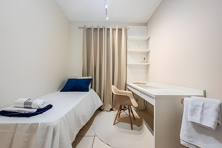 Lindo apê pertinho de tudo + ar cond. e vaga ox1