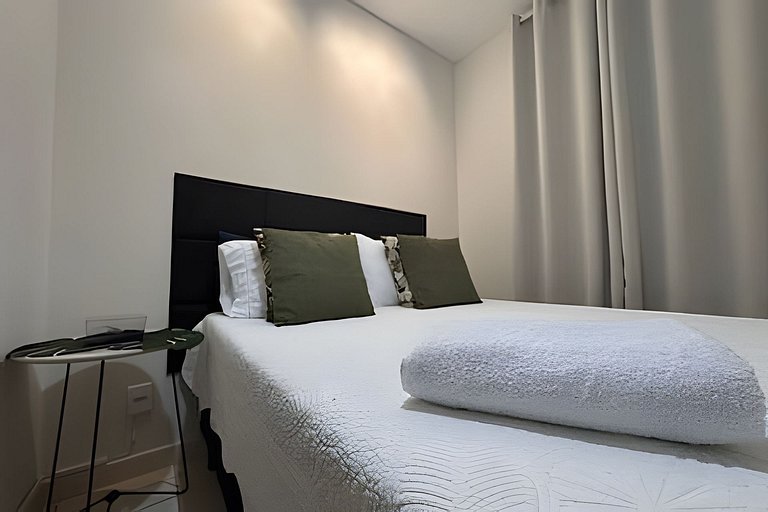 Lindo apê pertinho de tudo + ar cond. e vaga ox1