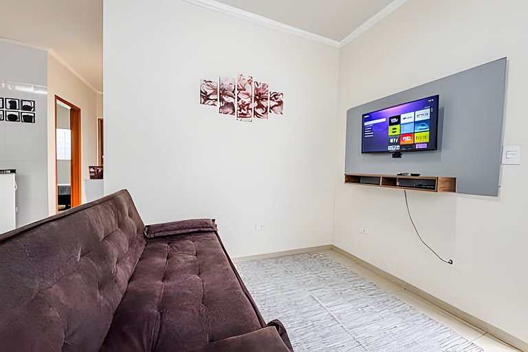 Flat em charmoso residencial + ar cond. e vaga