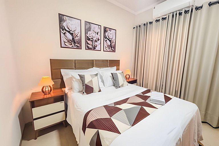 Flat completo em residencial + ar cond. e vaga