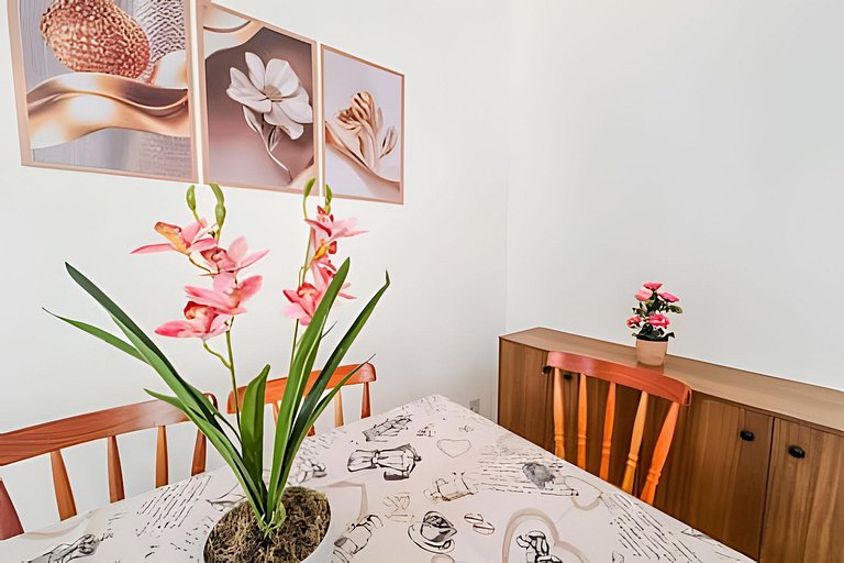 Apto completo perto do centro + ar cond. e vaga