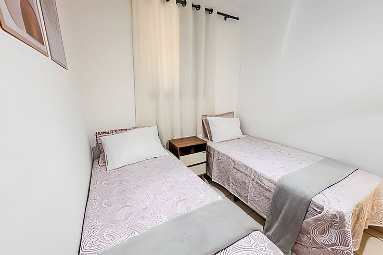 Apto completo perto do centro + ar cond. e vaga