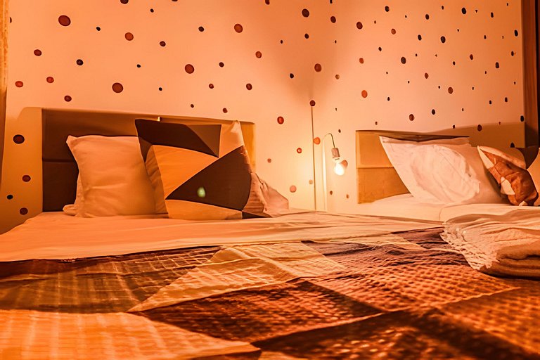 Flat completo em residencial + ar cond. e vaga