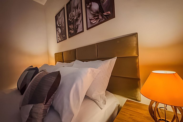 Flat completo em residencial + ar cond. e vaga