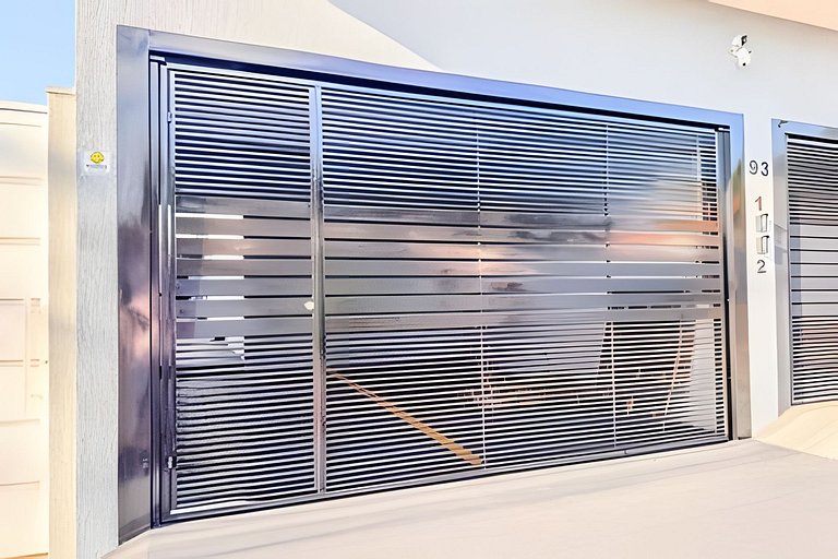 Flat completo em residencial + ar cond. e vaga