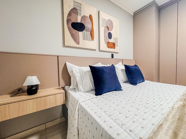 Casa em bairro nobre + 3 quartos com ar e 2 vagas