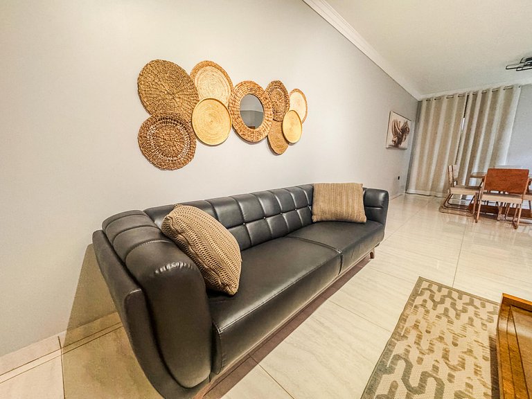 Casa em bairro nobre + 3 quartos com ar e 2 vagas