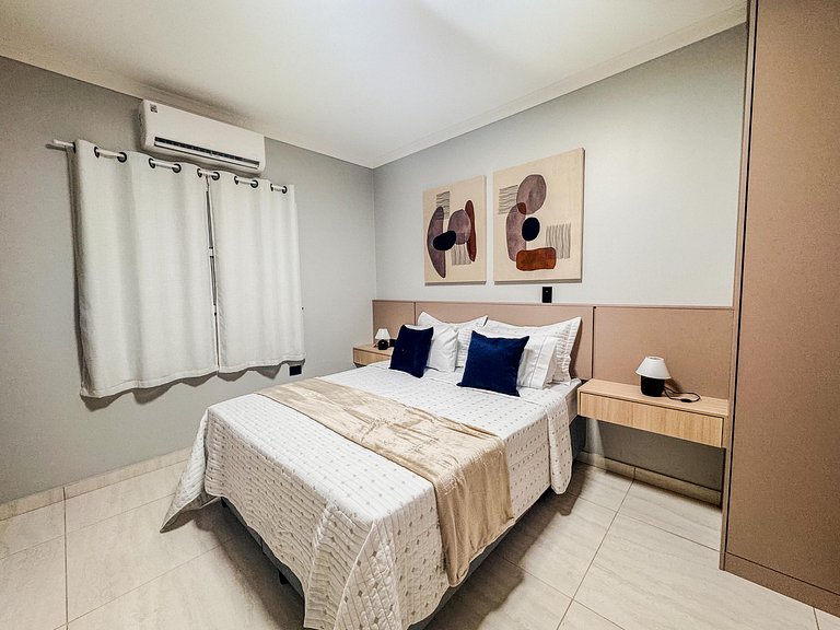 Casa em bairro nobre + 3 quartos com ar e 2 vagas