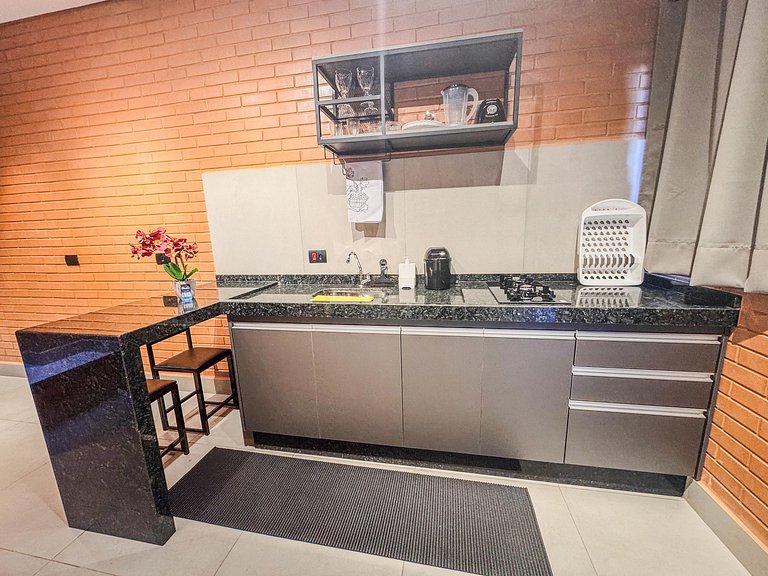 Maravilhoso flat com + ar condicionado e vaga