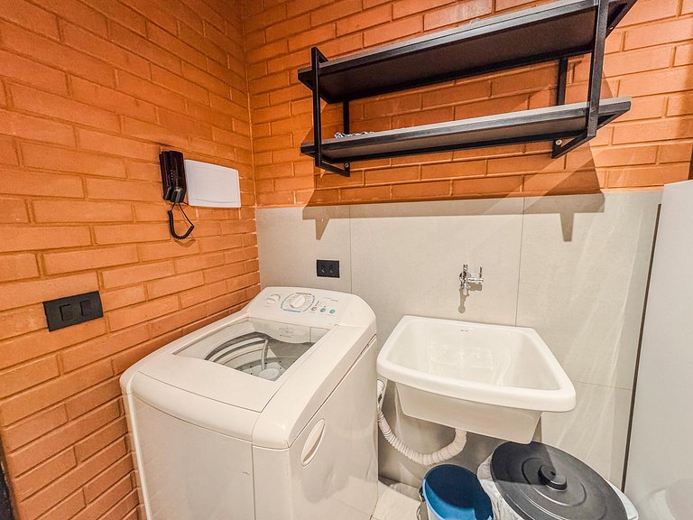 Maravilhoso flat com + ar condicionado e vaga