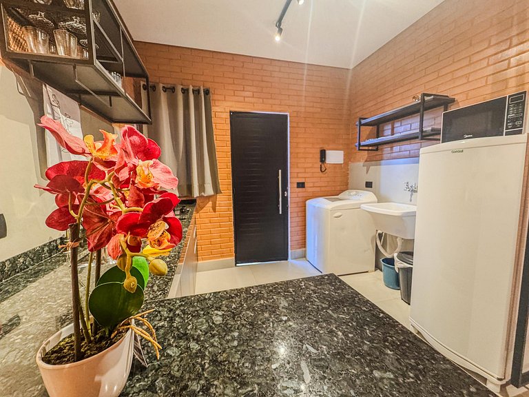 Maravilhoso flat com + ar condicionado e vaga