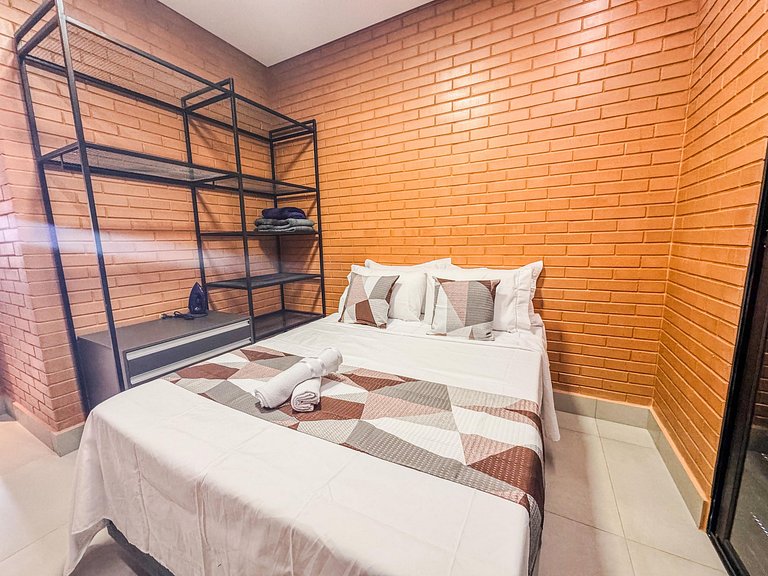 Maravilhoso flat com + ar condicionado e vaga