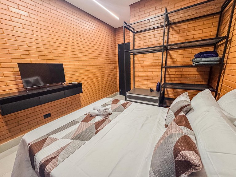 Maravilhoso flat com + ar condicionado e vaga