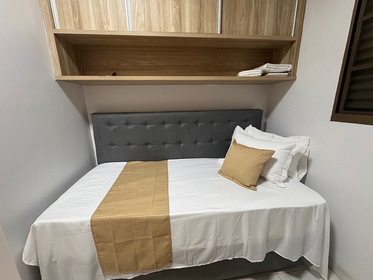 Casa linda e espaçosa + ar cond e 2 vagas