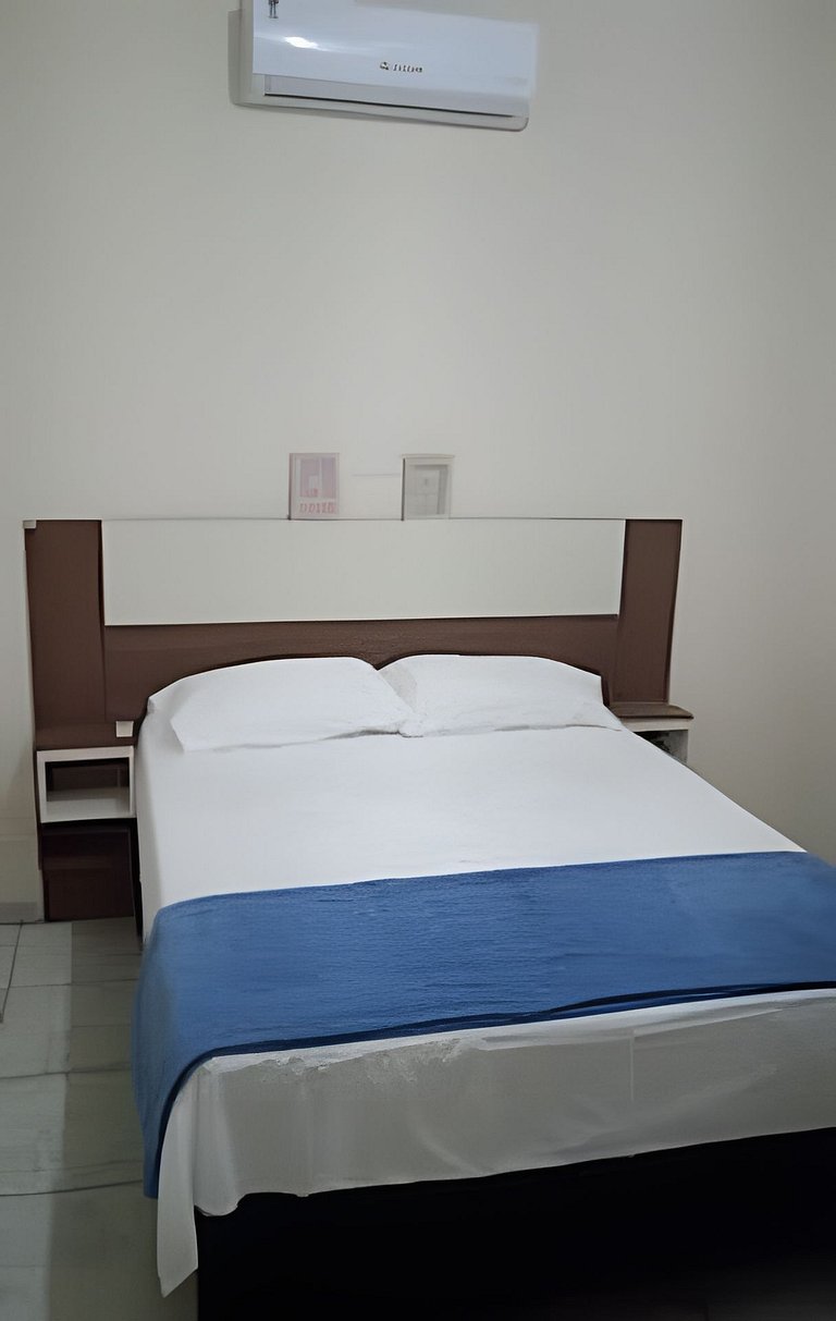 Casa completa + ar e vaga, perto parque Ecológico