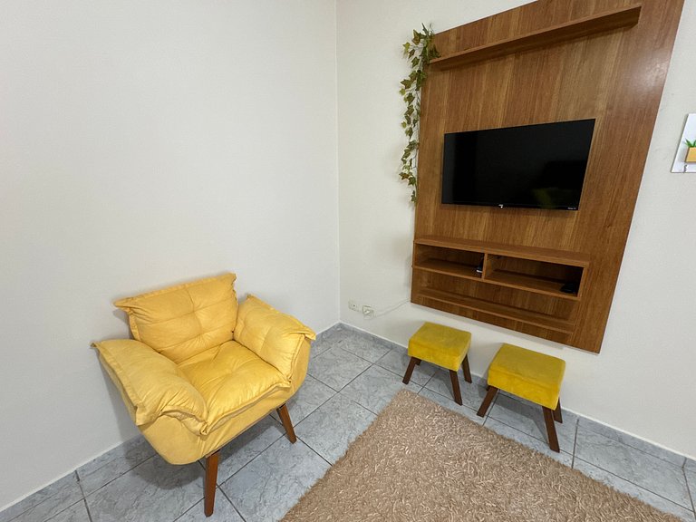 Casa completa + ar e vaga, perto parque Ecológico